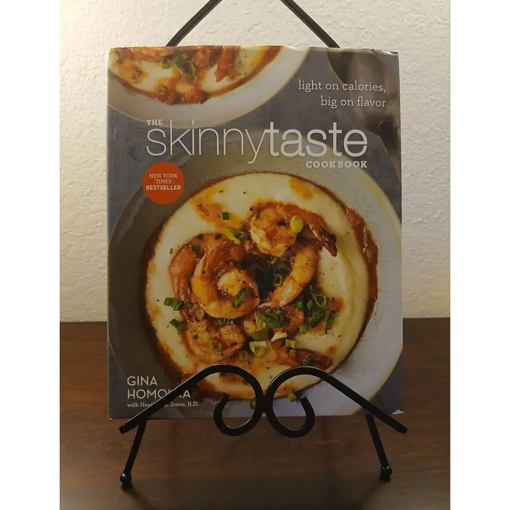 Skinnytaste Cookbook :Light on Calories, Big on‎ Flavor by Heather K. Jones #b17